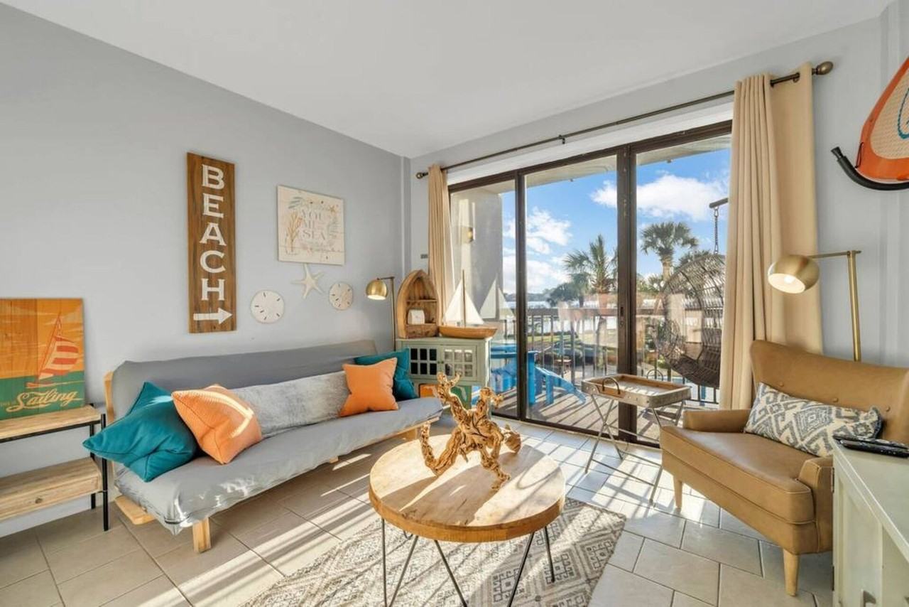 214 Miracle Strip Pkwy Sw #1502018P - Photo 2 of 37