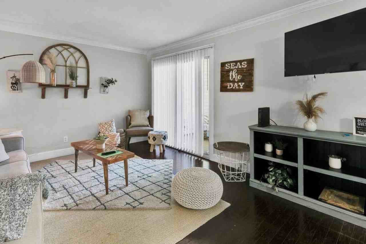 103 Old Ferry Rd #1502009P - Photo 2 of 26