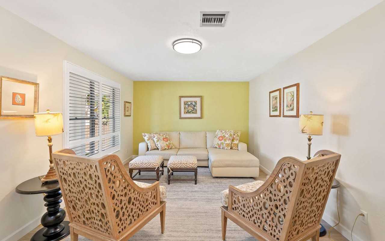 663 106th Ave N #1504161P - Photo 7 of 29