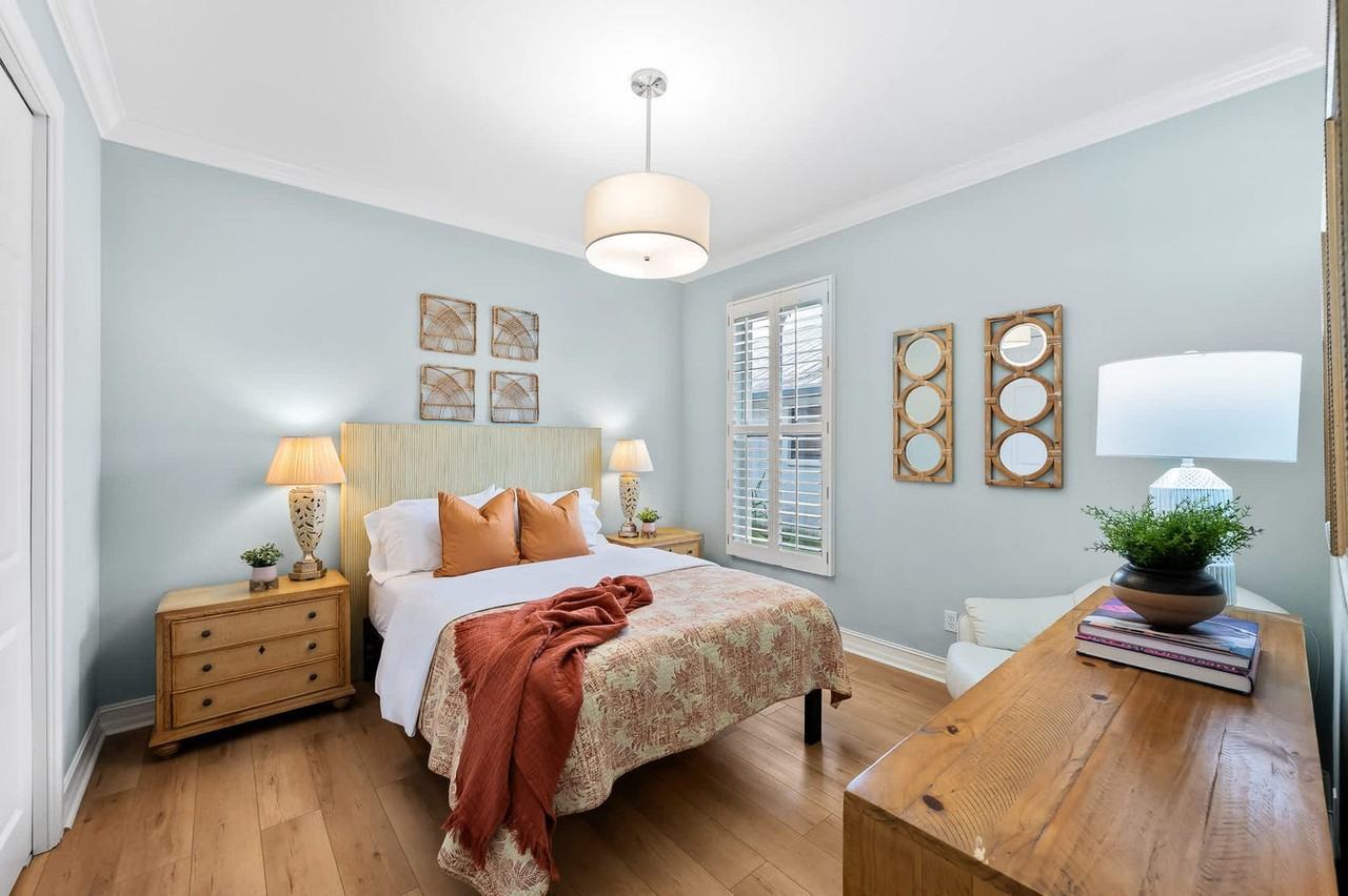 596 93rd Ave N #1504158P - Photo 7 of 31