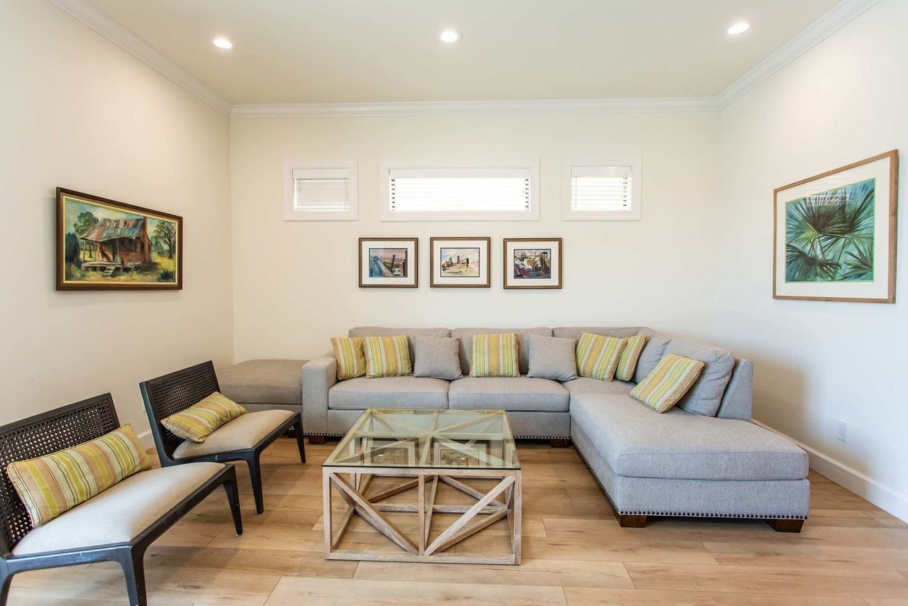 588 111th Ave N #1504159P - Photo 2 of 37