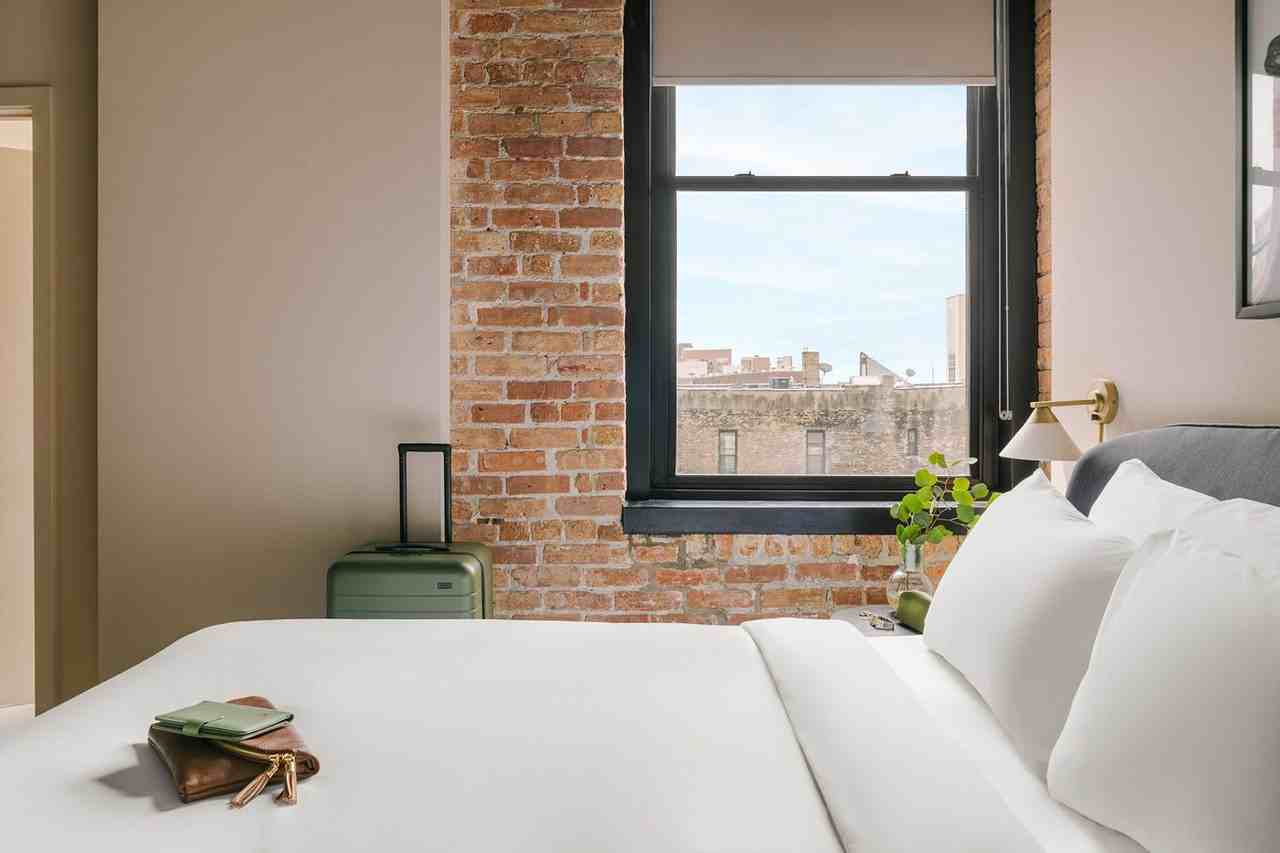 555 West Jackson Boulevard - Photo 4 of 30