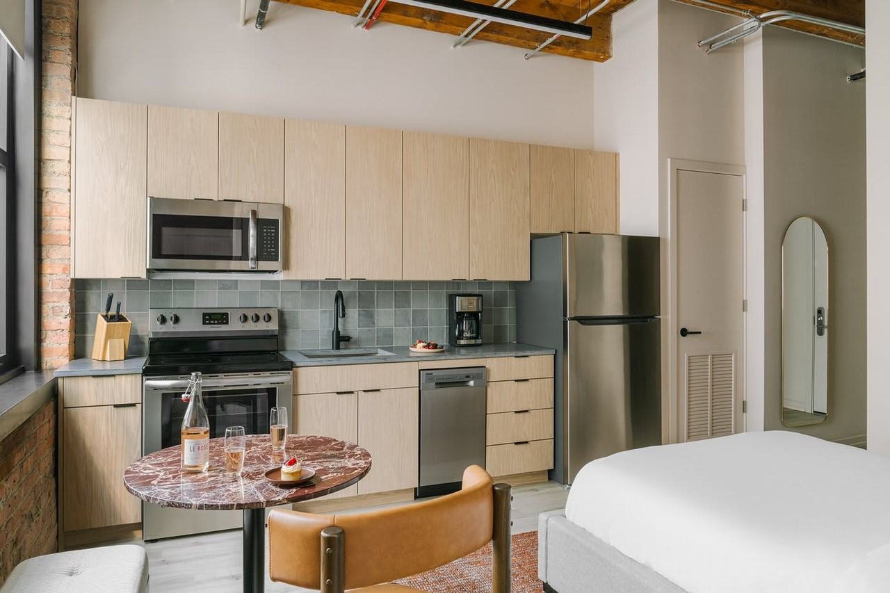 555 West Jackson Boulevard - Photo 4 of 45