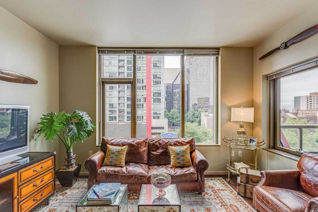 2101 6th Ave #1506173P - Photo 2 of 10