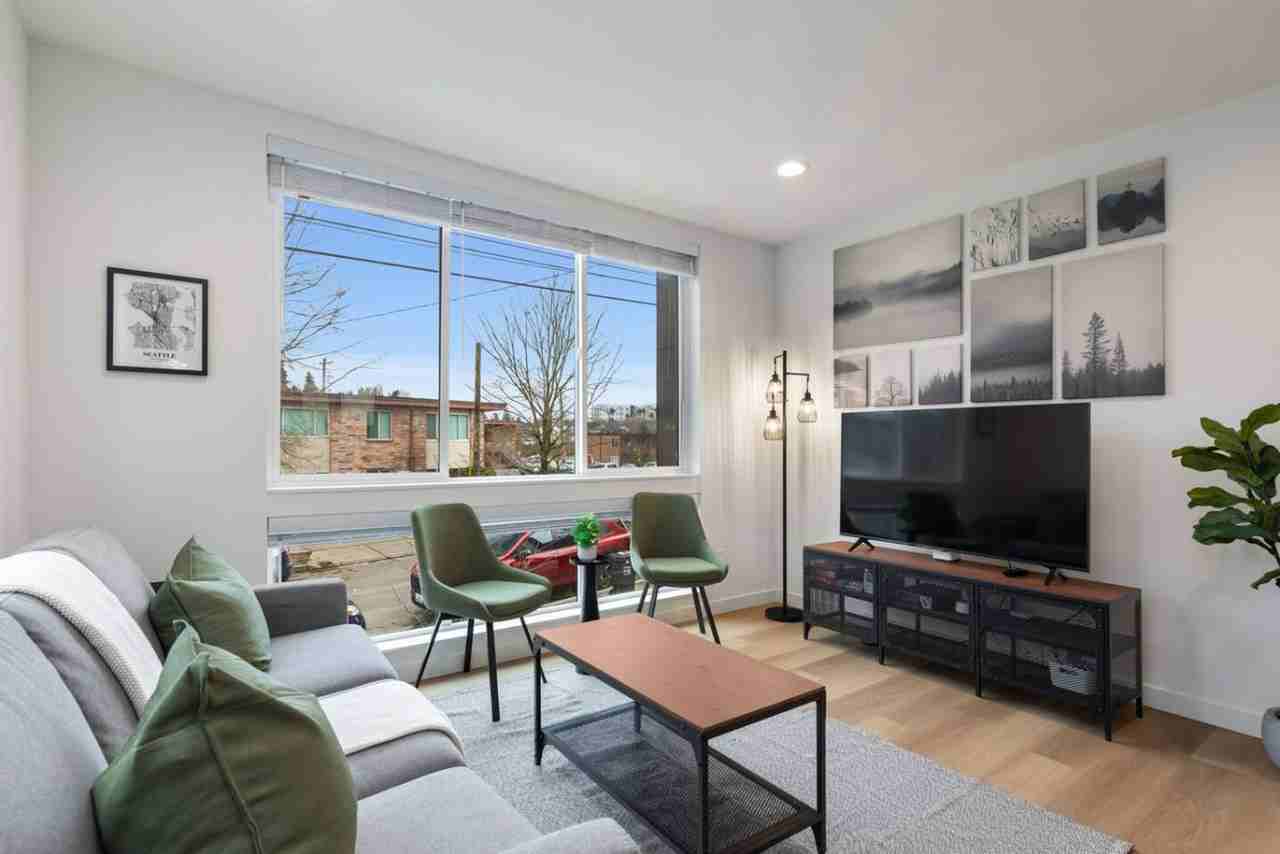 7510 43rd Ave S #1507072P - Photo 2 of 50