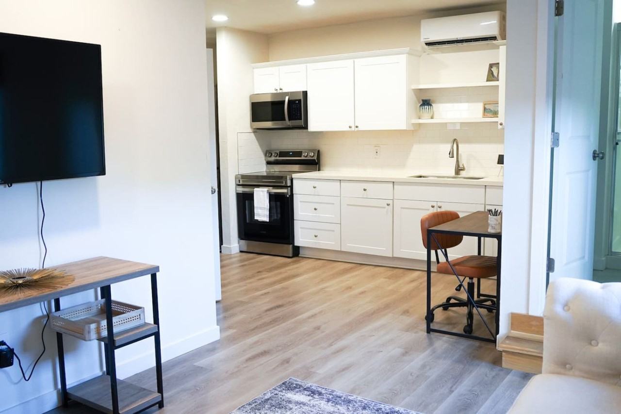 1078 Cosmo Ave #1506191P - Photo 6 of 17