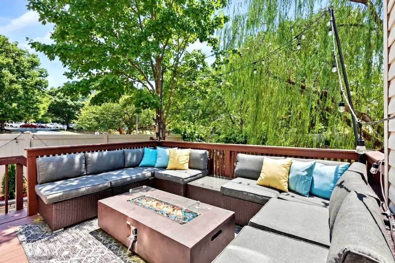 619 Baystone Ct #1506220P - Photo 2 of 35