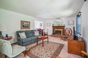 featured image of 1230 Hollyberry Ct