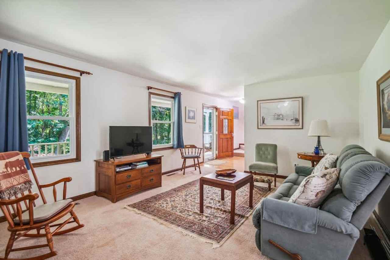 1230 Hollyberry Ct #1506239P - Photo 3 of 30