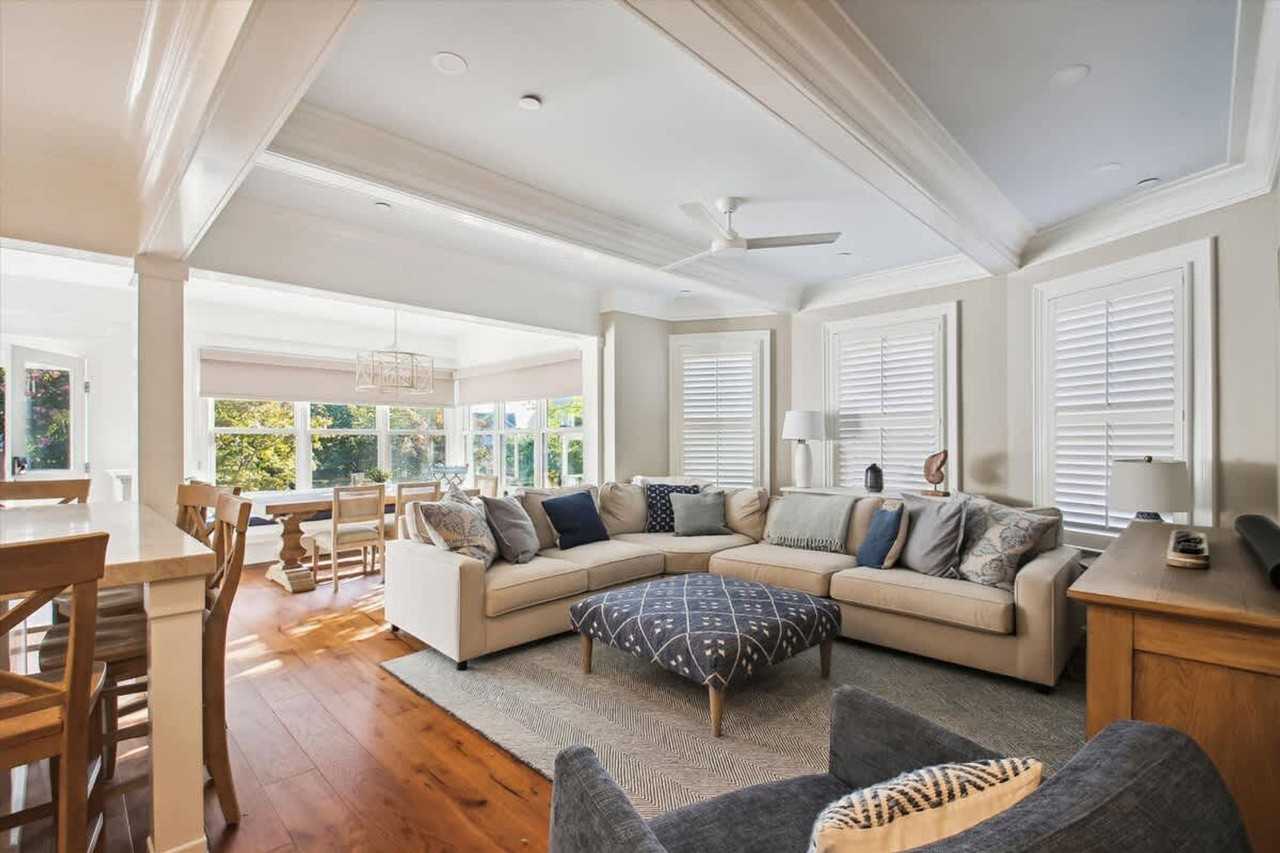 92 Duke Of Gloucester St #1506216P - Photo 2 of 40