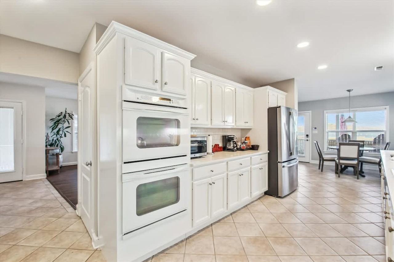 3736 1st Ave #1506234P - Photo 7 of 41