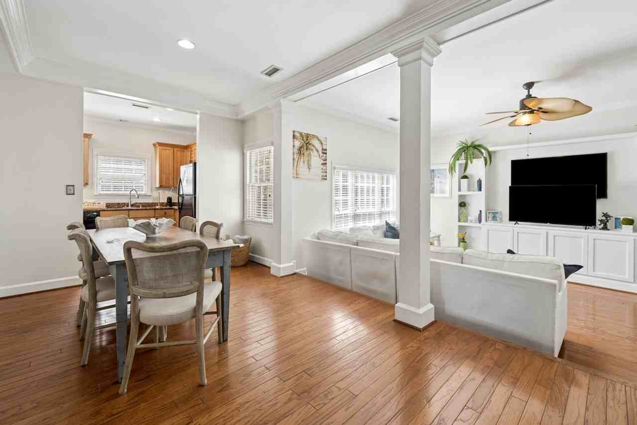 40 Collins Meadow Dr #1507761P - Photo 3 of 23