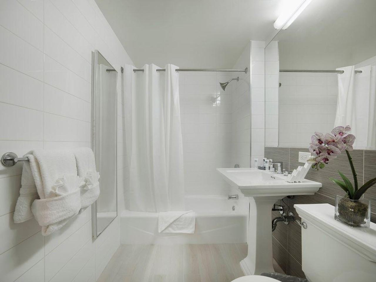 5 Pennsylvania Plz #1508169P - Photo 7 of 13