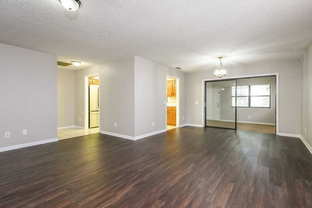 104 Lake Daisy Ter - Photo 5 of 16