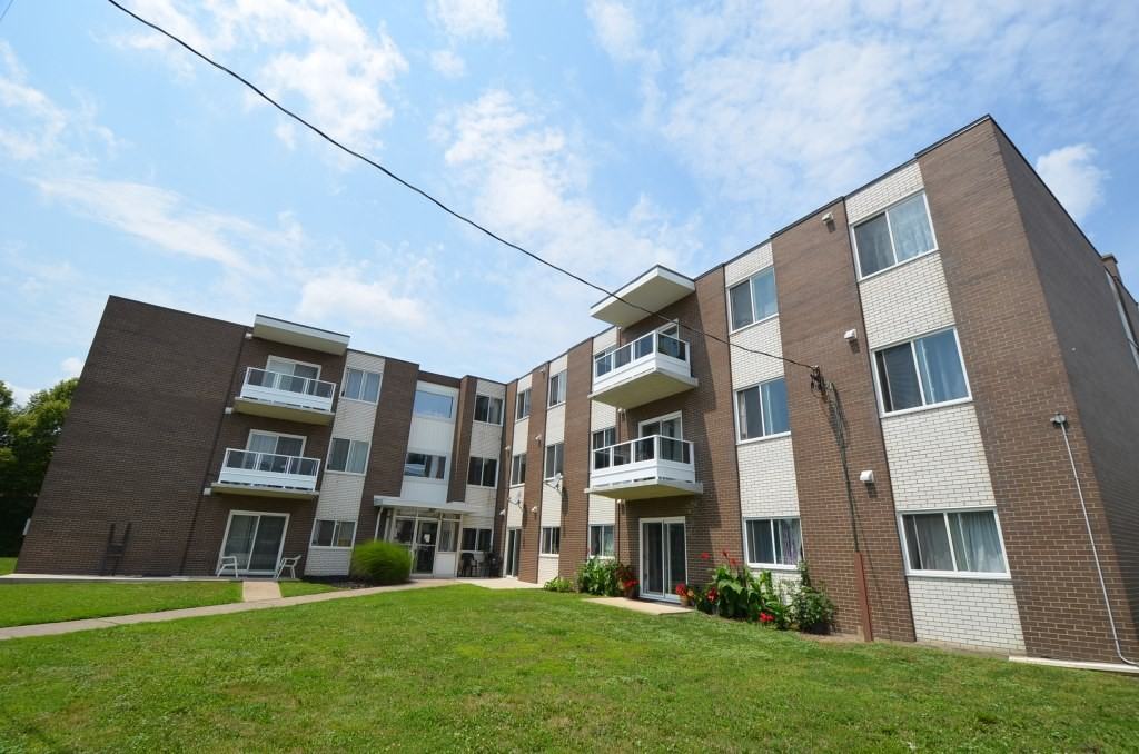 245 Niagara Street #5 - Photo 2 of 22