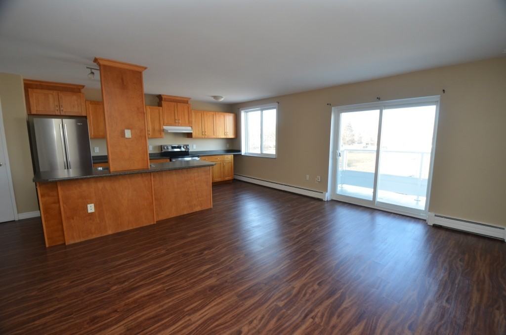 245 Niagara Street #5 - Photo 5 of 22