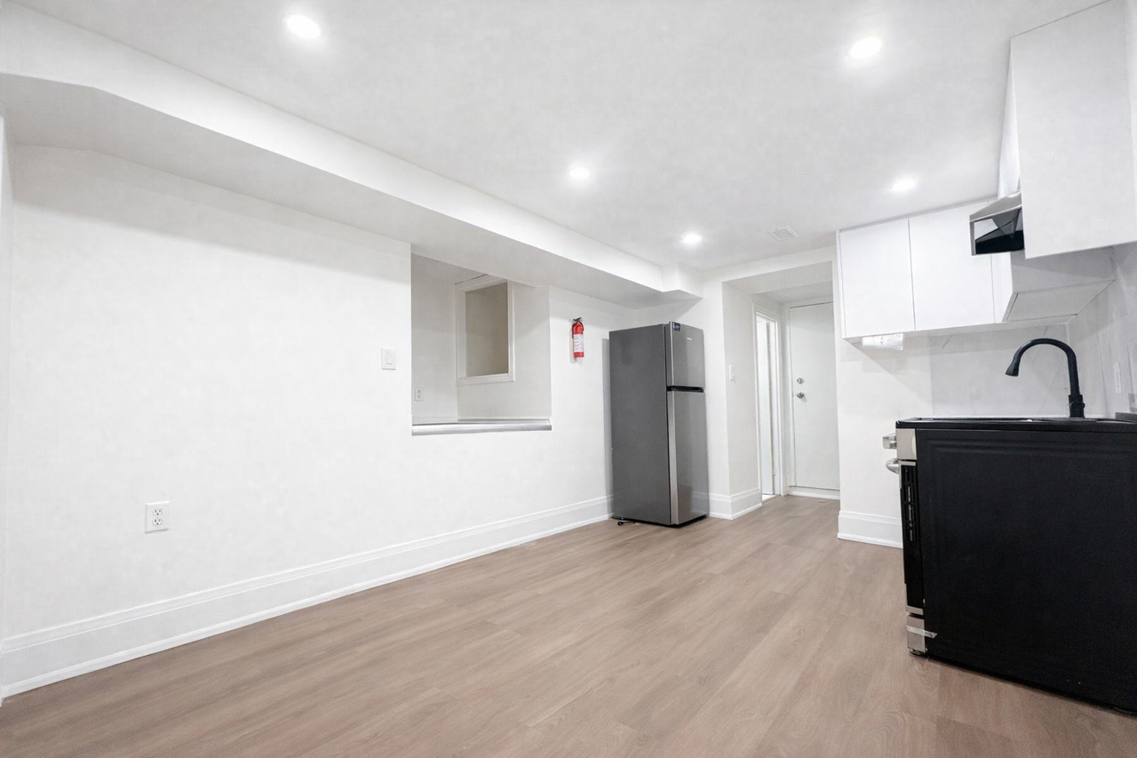 30 Emerson Avenue #5 - Photo 5 of 5