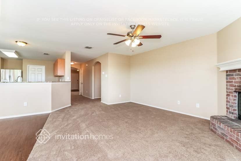 2435 Buffalo Run - Photo 4 of 20