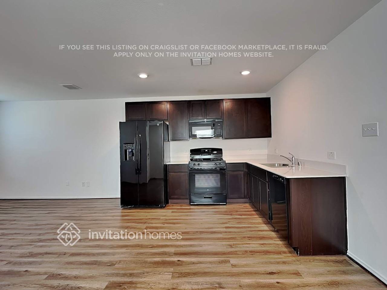 2938 Greenhorn Ave - Photo 5 of 18