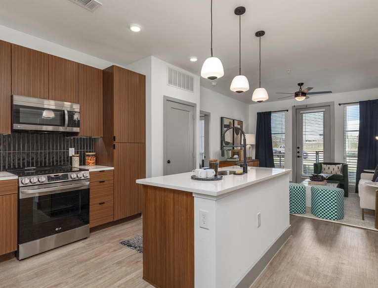 2901 Lady Bettye Drive