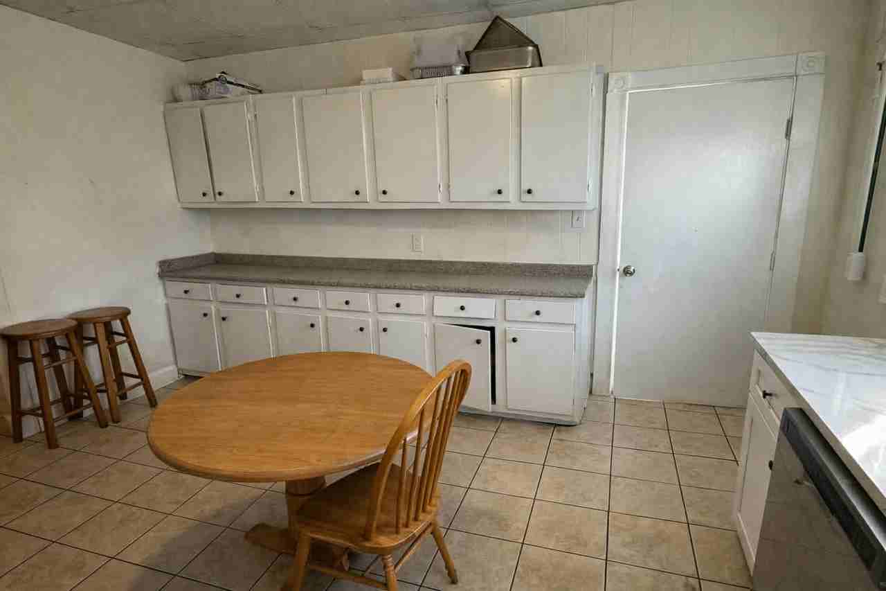 85 Linden Street #1 - Photo 2 of 7