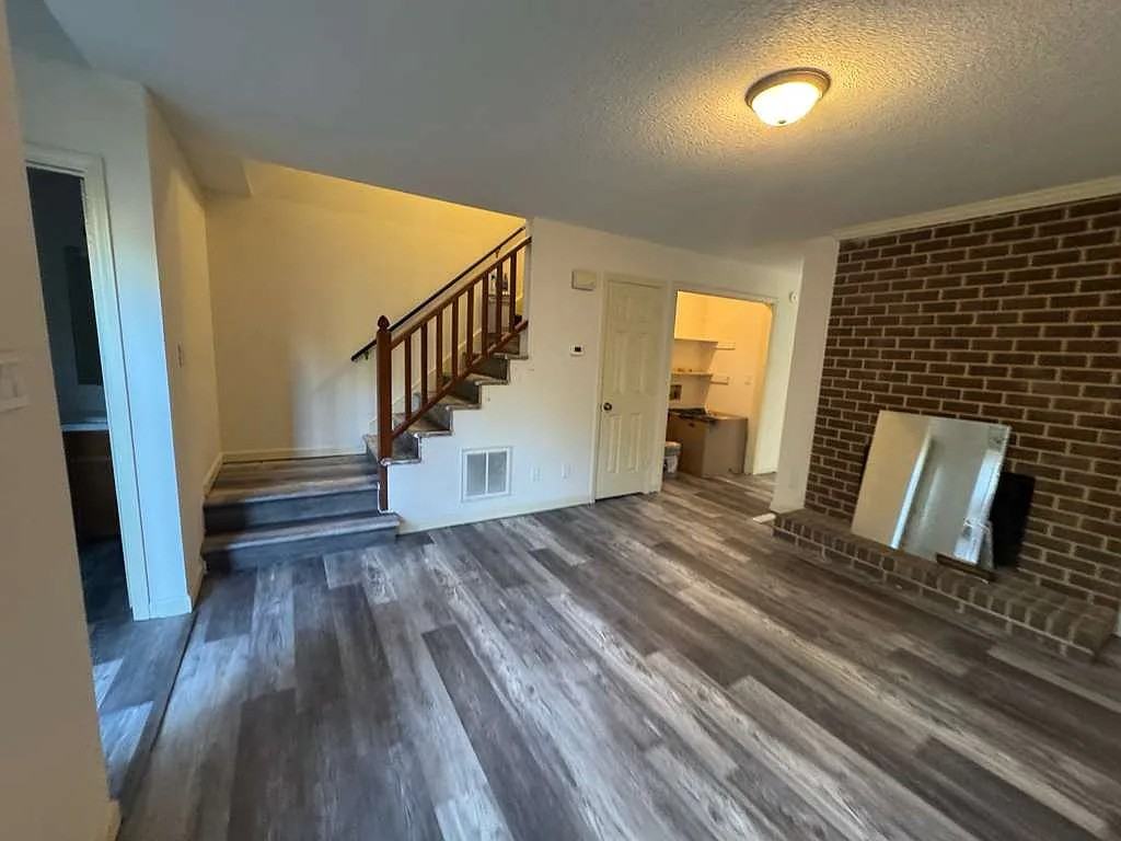 4423 American Dr #B - Photo 2 of 15