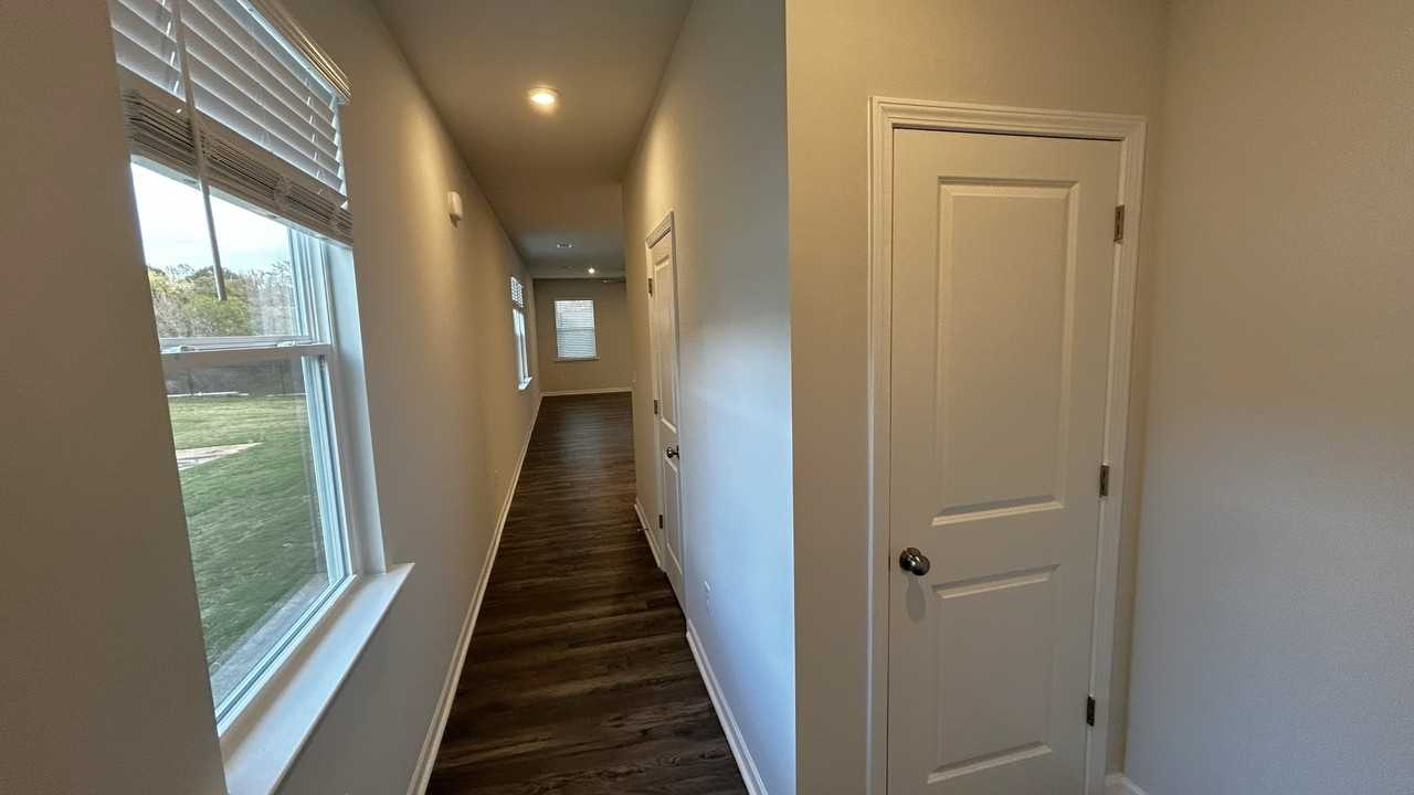 403 Mariene Dr #1 - Photo 3 of 40