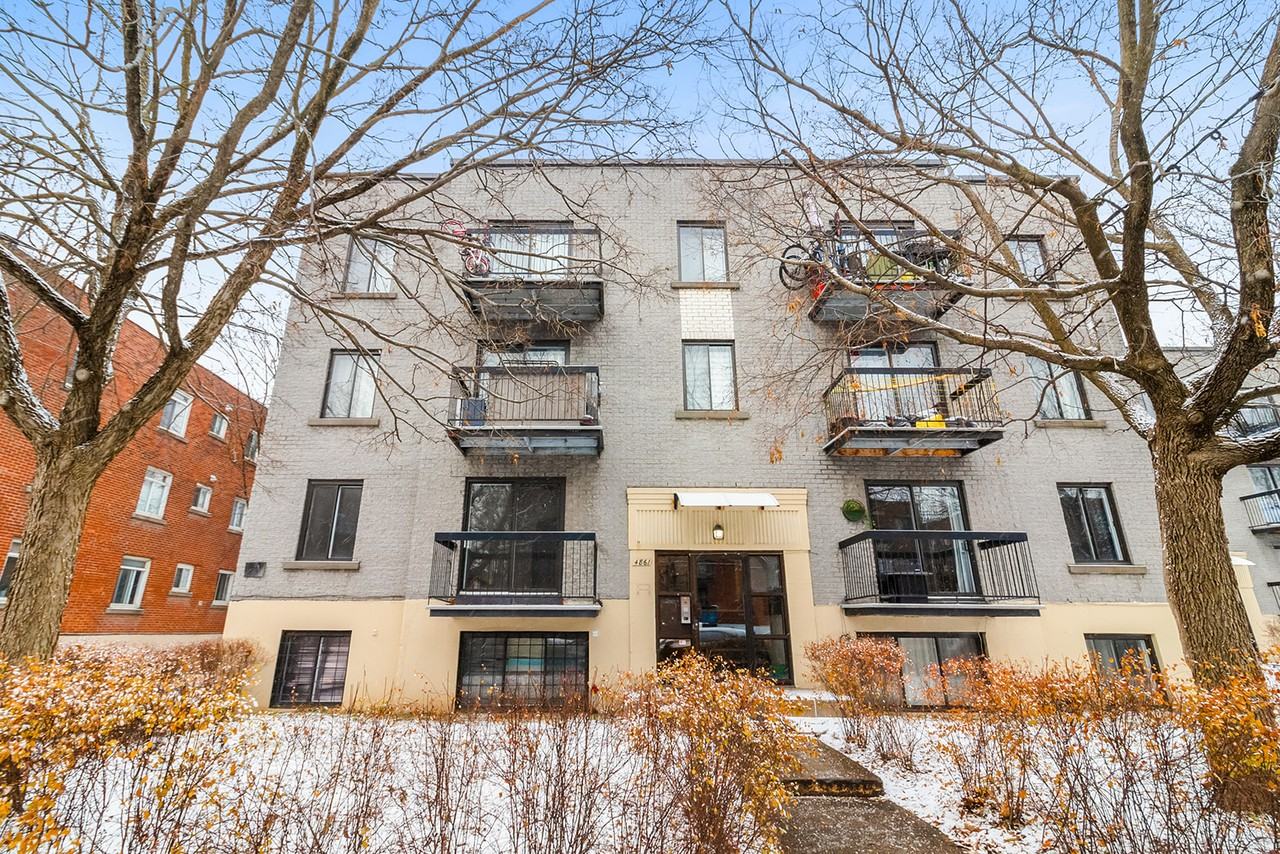 Barclay - Photo 3 of 3