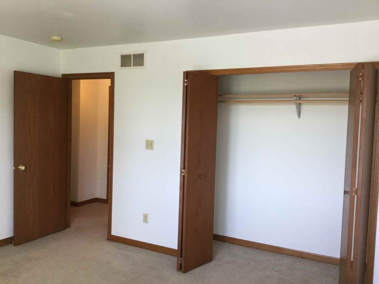 Ridge St - Photo 3 of 8