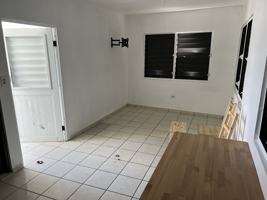 featured image of 365 Calle Las Flores