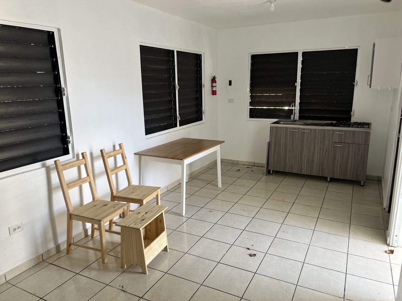 365 Calle Las Flores - Photo 4 of 5