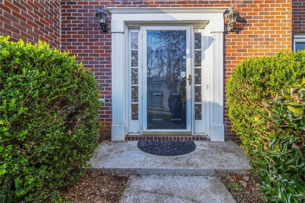 3004 Clemson Pl - Photo 2 of 31
