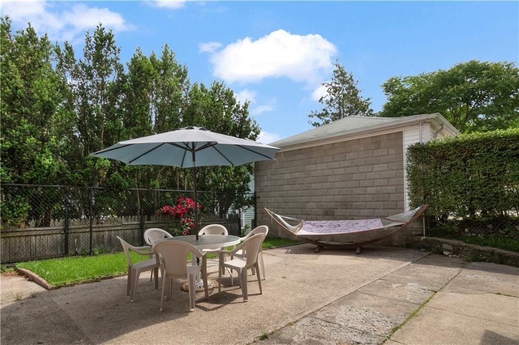 86 Rochambeau Ave ##3 - Photo 4 of 29