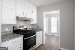 5810 Northfield Dr - Photo 3 of 5