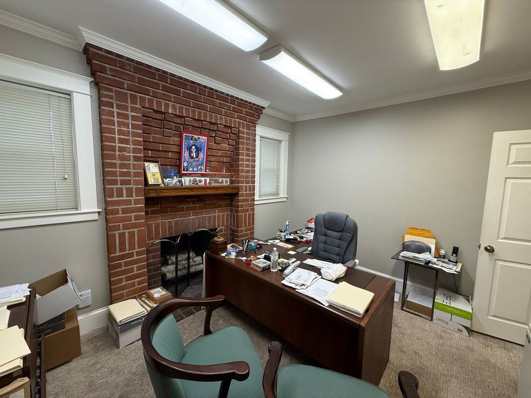 1411 Welsh Rd - Photo 4 of 12