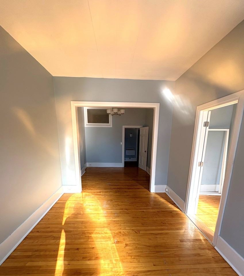 80 Walton Street #1 - Photo 5 of 12