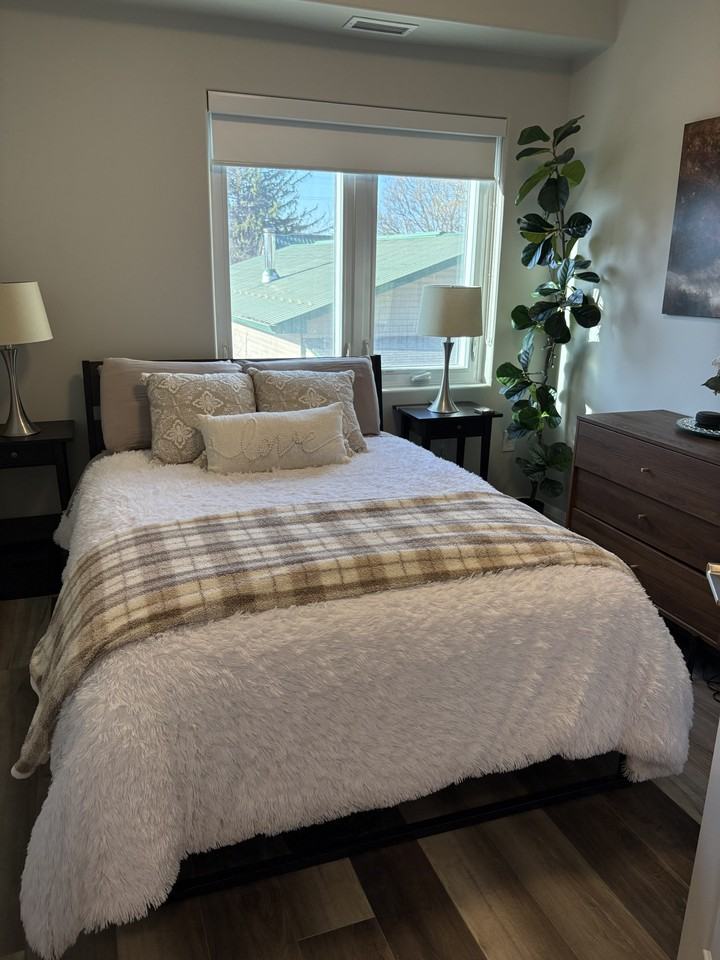 6479 Montrose Road - Photo 3 of 29