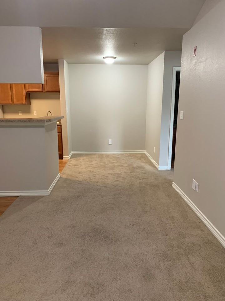 Settlers Cove - Photo 4 of 50