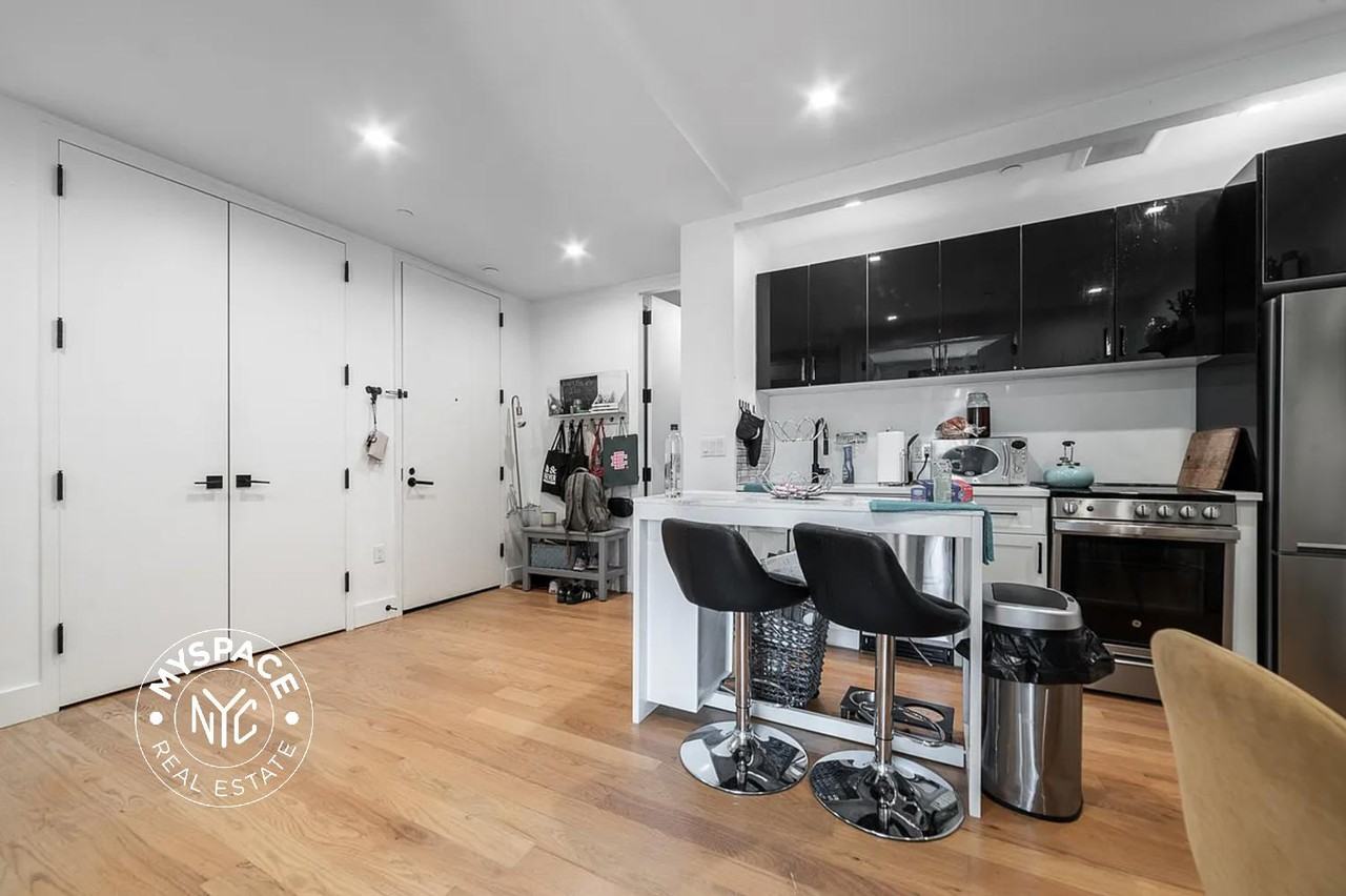 19 E 31st St #4B - Photo 2 of 13