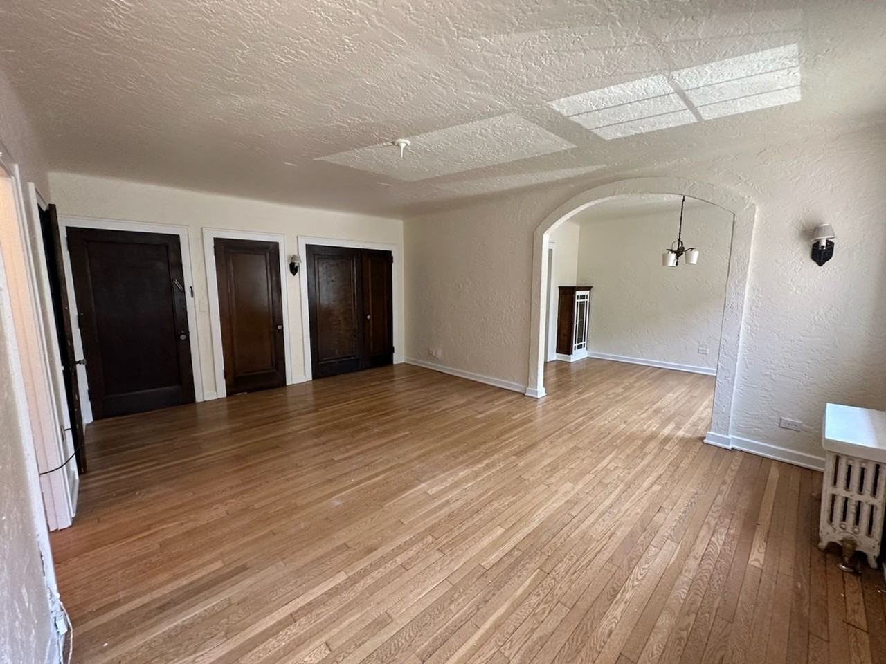 King Edward Annex Apartments - Photo 5 of 40