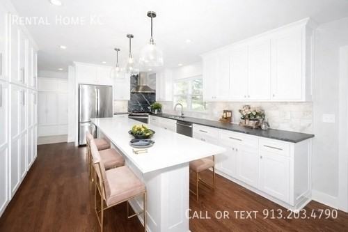 12020 Ensley Ln - Photo 4 of 50