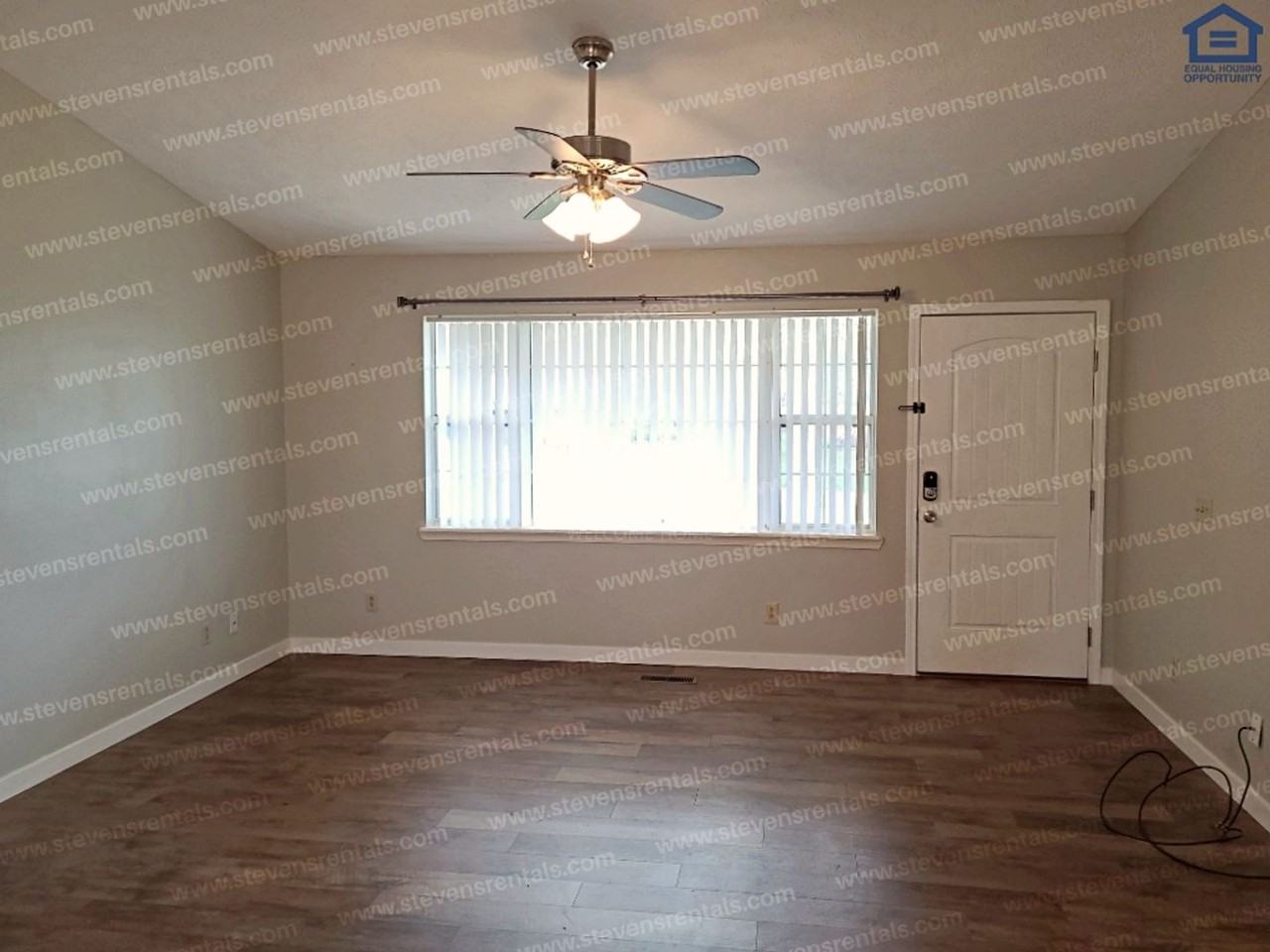 3547 Southmeade Dr - Photo 6 of 18