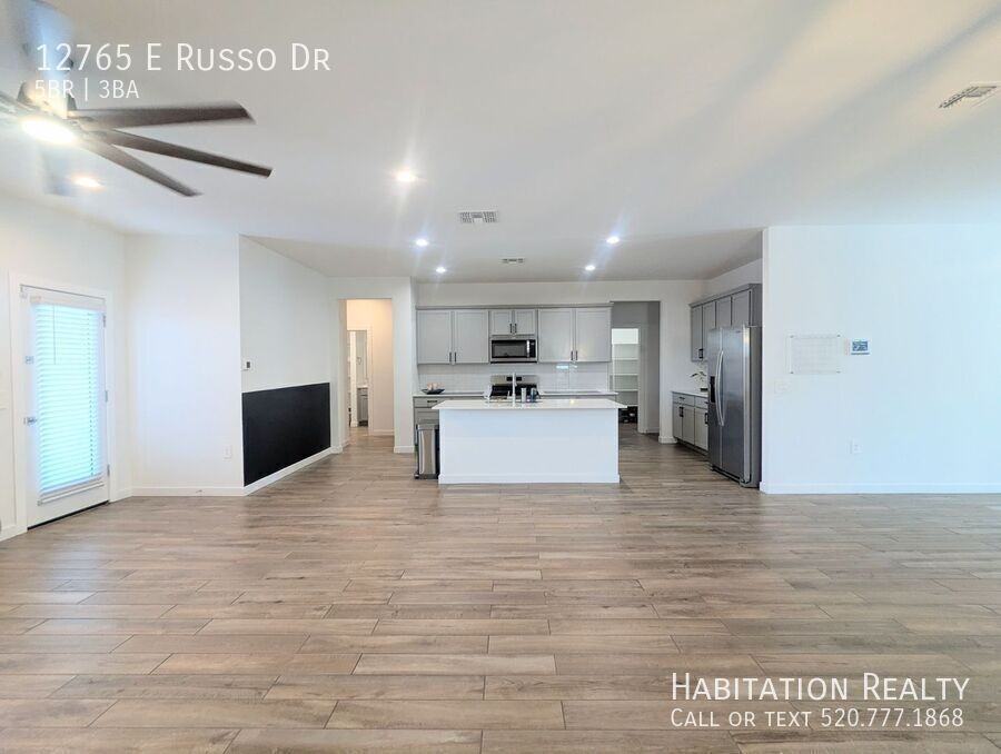 12765 E Russo Dr - Photo 2 of 34