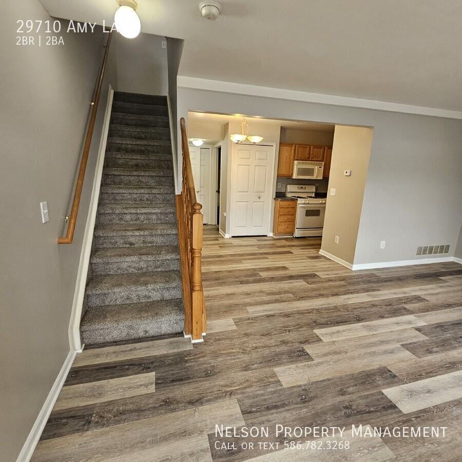 29710 Amy Ln Bldg Unit #1 - Photo 5 of 19