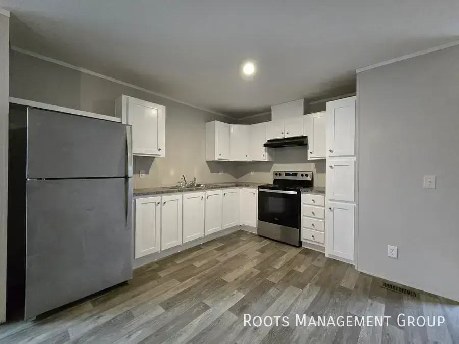 171 Hawk Dr #171 - Photo 3 of 17