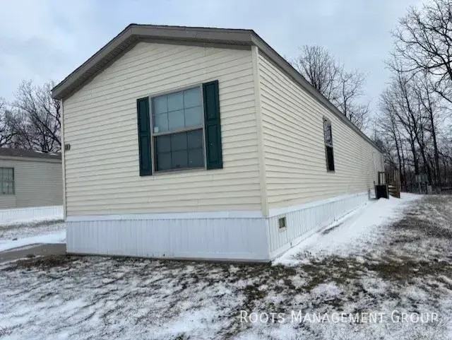 11 Birch Crest Dr #11 - Photo 2 of 15