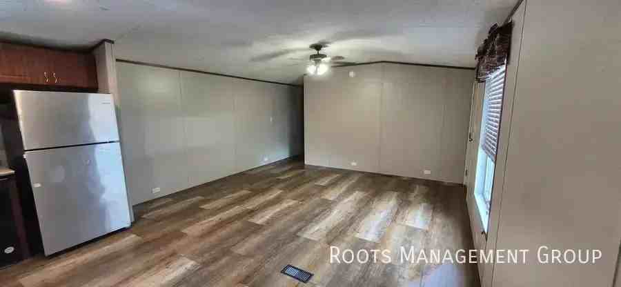 92 Riviera Courts Dr #92 - Photo 3 of 12