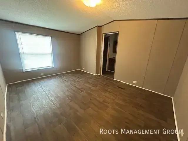 615 Stoney Creek Dr #113 - Photo 4 of 13