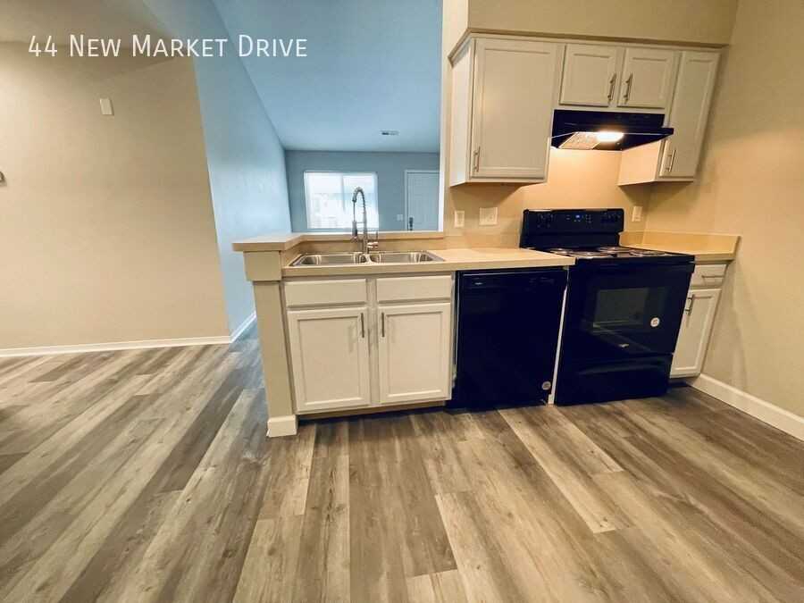 44 New Market Dr - Photo 7 of 19