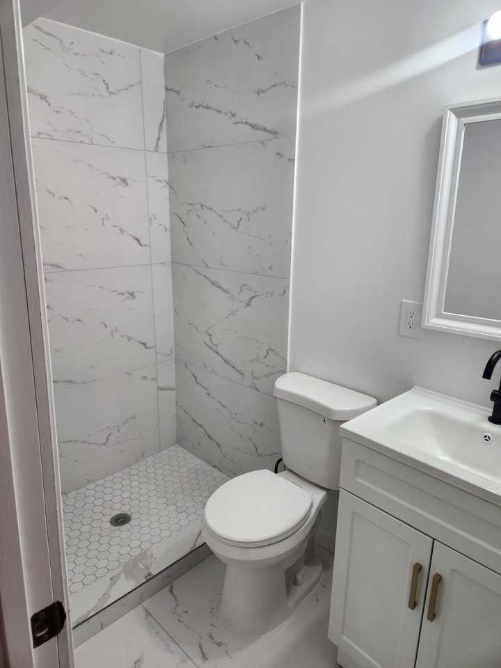 2706 Fairlawn St - Photo 7 of 15